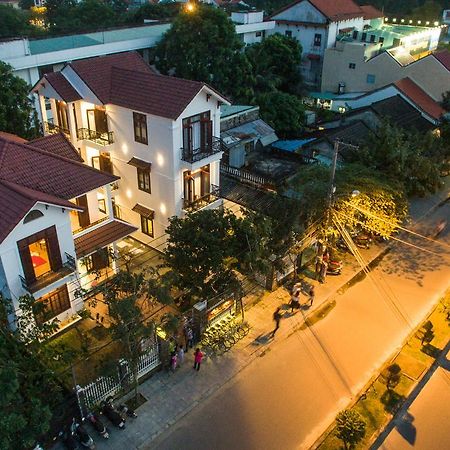 Redrose Villa ฮอยอัน ภายนอก รูปภาพ